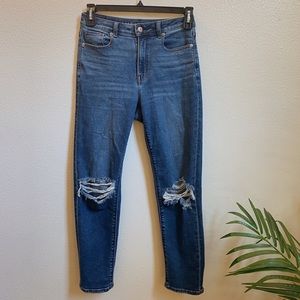 American Eagle mom jeans 🦅